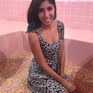 Meet your Posher, Fernanda